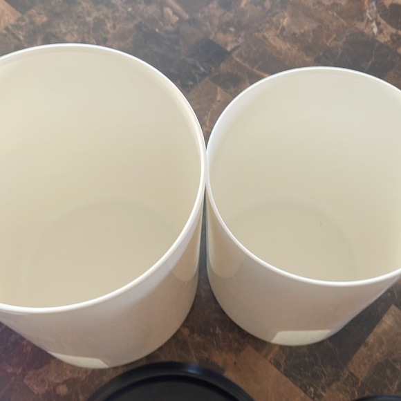 Tupperware Containers ❤️❤️ - Picture 3 of 3